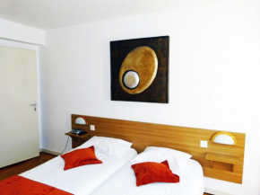 Отель Hostellerie du XVI Siècle, Ньон